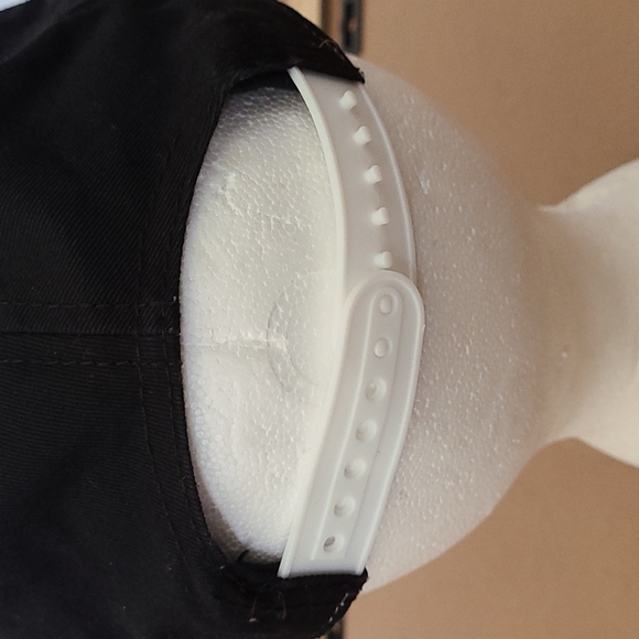 🎰 "777" 3/$21 Mickey Mouse Punch Hat - Picture 3 of 4